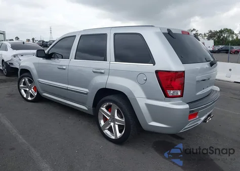2010 Jeep Grand Cherokee Srt8 z USA, uszkodzony, nr VIN 1J4RR7GW8AC134913